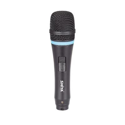 China Good Quality Lightweight Handheld Microphone Multiple Use Mic Professional Karaoke Best Wire Dynamic Microphone for sale