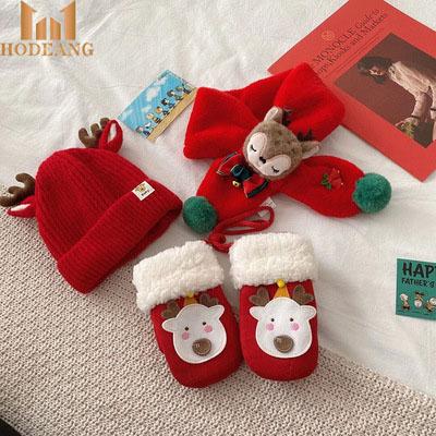 China Imitate Animal 2021 Hot Christmas Newest 3 Piece Winter Kids Knitted Animals Hat Scarf And Glove Gift Box Set for sale