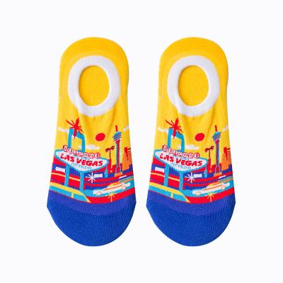 China New Viable World Attraction Map Mount Fuji Las Vegas Dubai Travel Socks for sale