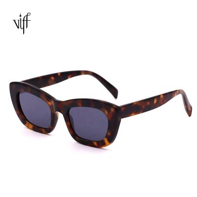 China Fashionable Colorful Square Women's Custom Vintage 70s Cat Eye Sunglasses Square VIFF Sunglasses HP20312 for sale