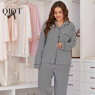 China Hot Selling Autumn Vertical Striped Pajamas Long Breathable Sheathed Women Casual Two Piece Set Plus Size for sale