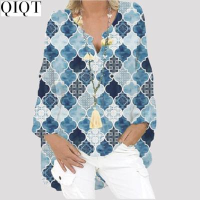 China Anti-wrinkle 1080407F 2021 Falls Printed V-Neck Long Sleeve Top Front Long Chiffon Top Shorts for sale