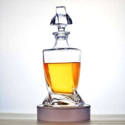 China Hot Selling Na Amazon Whiskey Decanter Set Gift Box Whiskey Decanter Wholesale Whiskey Decanter Set for sale