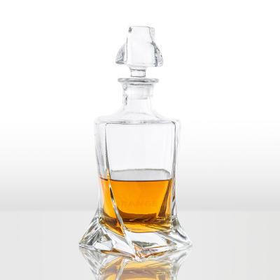 China Wholesale Vintage Whiskey Decanter Na Crystal Glass Cheap Lead Free Glass Decanter for sale