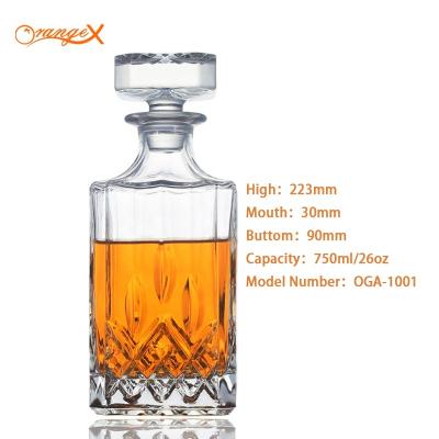 China Classic Whiskey Decanter Customized Hot Selling Lead Free Whiskey Decanter 750ml/26oz Crystal Glass Decanter for sale