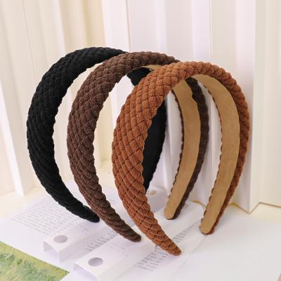 China 2021 New Japan and Korean Style Velvet Corduroy Headbands For Women Black Hair Accessories Winter Sponge Padded Headband for sale