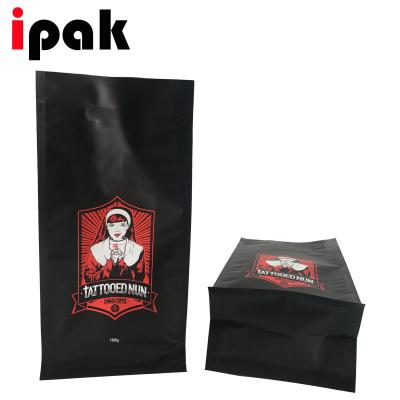 China Reusable Aluminum Foil Square Flat Bottom Matt Black Coffee Bag 250g 500g 1kg Moisture Proof Custom Soft Packaging for sale