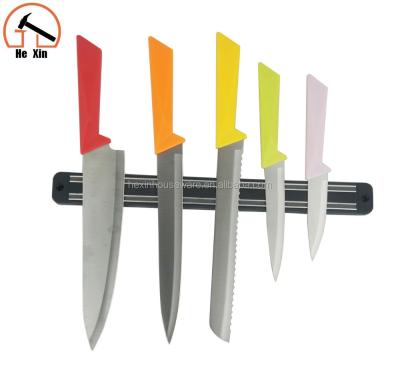 China Hold Knives Plastic Magnet Knife Bar Knife Holder for sale