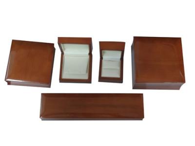 China wooden jewelry boxes,wooden necklace boxes,wooden ring boxes,wooden earring boxes for sale