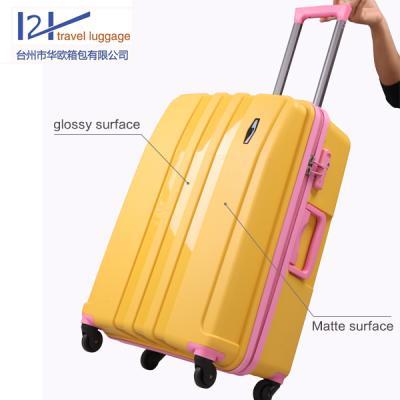 China Travel Brand VIP Design Spinner Wheel Quality Supplier Trolley Bag Set Travel Long Distance Luggage for sale