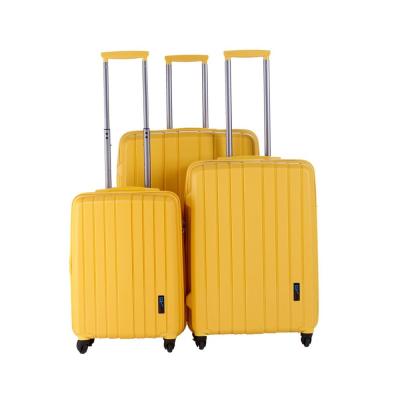 China Waterproof PP Luggage Shell Trolley Suitcase Luggage Carry On Suitcase for sale