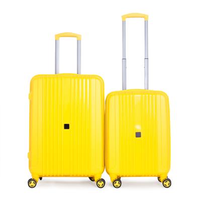 China 2019 designer long distance luggage travel travel carryon luggage for sale