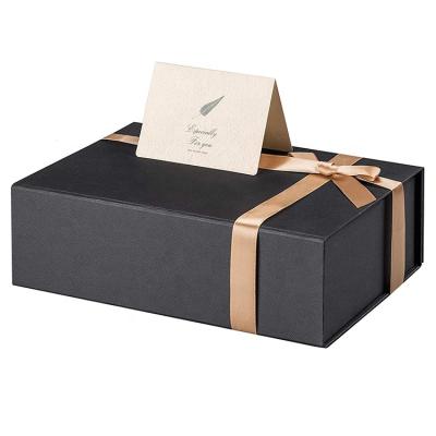 China Recycled Materials Large Luxury Gift Box With Magnetic Lid Black Gift Box For Presents Contains Card And Ribbon for sale