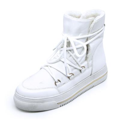 China Lightweight Customized Classic Casual Flat Ladies Leather White Winter Women Snow Boots for sale