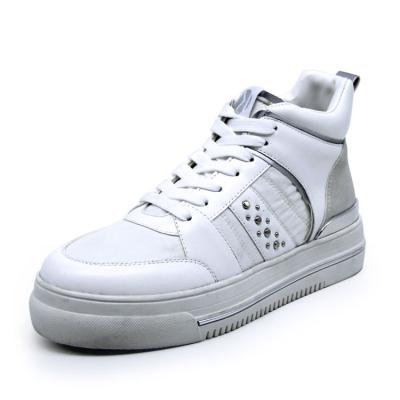 China Fashion Trend New Arrivals 2021 Ladies Women Quality Shoes White Running Flat Sneakers for sale