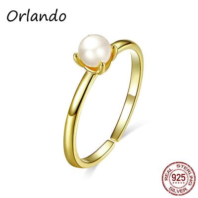 China Fashionable Ring S925 Sterling Silver Pearl Adjustable Ring Gold Plated for sale