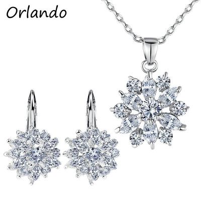 China Romantic Charm Diamond Necklace Ear Stud Jewelry Set For Wedding Bride Jewelry Accessories Gift for sale