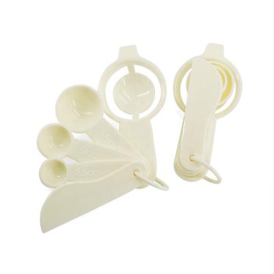 China Sustainable Bestselling Luxury Plastic Baking Doser for Kitchen Instruments for sale