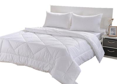 China Feather Proof Fabric Quilt Hotel Bedding Sets OEM for sale