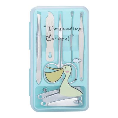 China Popular RTS Cartoon Duck Design Printed Box Personal Care Travel Kit Manicure 7 Pcs Pedicure Set For Home Travel Use for sale