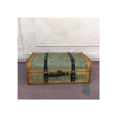 China Art Collectibles Wooden Vintage High Quality Luggage Custom Suitcase China Factory Main Direct Selling Antique Imitation Suitcase for sale