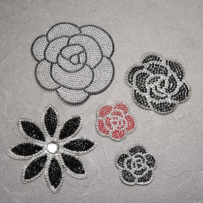 China 3D Flowers Stoney Patch Kids Hot-Fix Rhinestone Patches Crystal Applique Custom Patches Iron On Patches For Clothing Accessories for sale