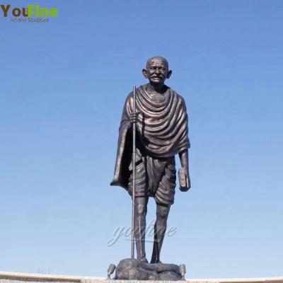 China China holding Mahatma Gandhi bronze statue with children statue for sale