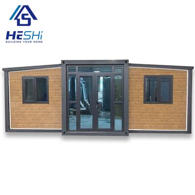 China Modern Anti-seismic Prefab 40Ft Residential Caravan 2 20Ft 3 4 5 Bedroom Foldable Expandable Container House Prefab Luxury Villa for sale