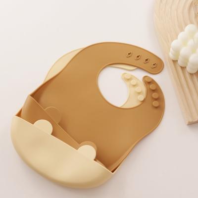 China BPA Free Organic Bpa Free Kids Feeding Eating Waterproof Silicone Baby Bib Customized for sale