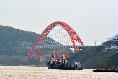 China AASHTO vorgefertigte Stahlrohr-Fachwerk-Bogenbrücke halb durch Beton gefüllt zu verkaufen