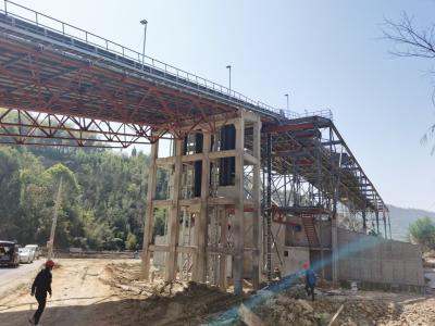 China Horizontalmente palmo largo curvado carretera de chapa de la viga del puente del ferrocarril de acero del diseño en venta