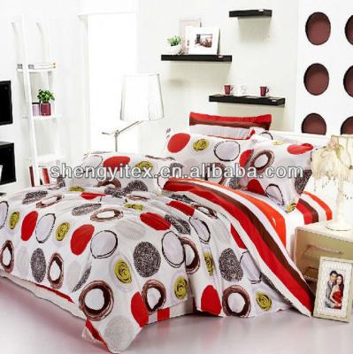 China Plain Polyester Fabric Bedspreads 100% / Polyester Bedding Sets for sale