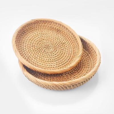 China Sustainable Household Restaurant Hand - Woven Round Natural Rattan Tray Storage Basket for sale