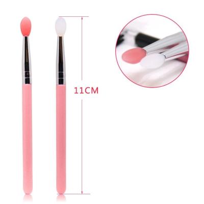 China Discount Factory Wholesale Price Silicone Makeup Lip Brush Flat Brush Soft Head Lip Mask Eye Cream Face Cream Brush for sale