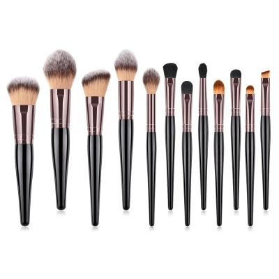 China Makeup Brushes 12pcs Makeup Brush Set Makeup Brushes Private Label Brand Professional Facial Flat Brush Cosmetics for sale