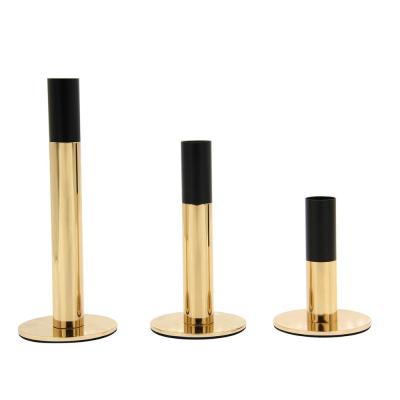 China 2020 new simple home decoration hom decoration set of 3 black gold metal candle candlestick holders in bulk for sale