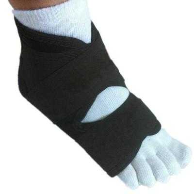 China Breathable Adjustable Wrist Support Neoprene Ankle Brace For Running for sale