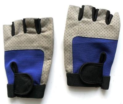 China Exercise Training Lightweight Breathable Gym Gloves For Weightlifting And Retraining for sale