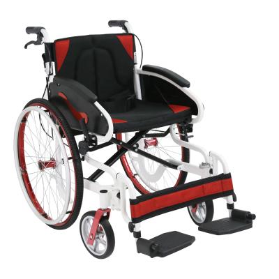 China Lightweight Portable Lightweight Folding Wheelchair Aluminum Alloy Manual Wheelchair for sale