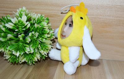 Chine Les poupées mignonnes de beau masques 10CM jaunes de photo de poussin de visage du cadeau 3D et de lapin joue à vendre