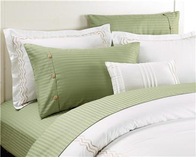 China Sateen Stripe Sheets 4pcs Bedsheets PolyCotton Egyptian Cotton Touch for sale