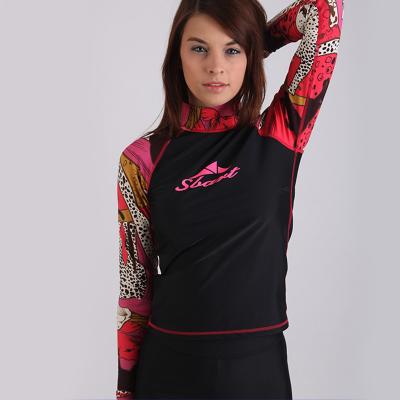 China SBART Suit Fashion Design Long Sleeve Rashguard Anti-UV Outdoor Surfing Swimsuit Tops For Women for sale