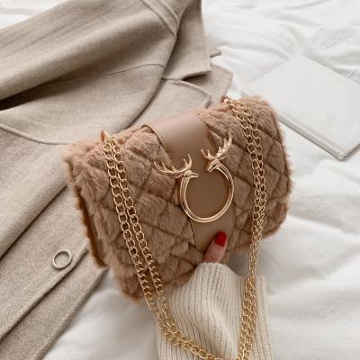 China New Fashion Small Women's Square Bag High Quality Plush Woolen Lamb Messenger Chain Bag Square Shoulder Handbag for sale