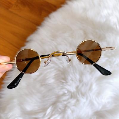 China Fashion Sunglasses Factory Direct Sale Unisex Retro Shades Unique Round Lens Sunglasses for sale