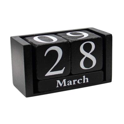 China Table Calendar Desk Cube Calendar Home Office Decor Wooden Block Perpetual Calendar for sale