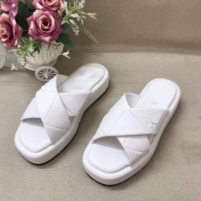 China Fashion trend brand P platform luxury slippers spring and summer 2022 new casual non-slip cross raised flat sandals women for sale