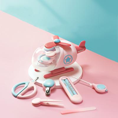 China Nail Tools Baby Manicure Kit Tools Cutter Nail Clippers Set Anti-Hold Baby Nail Scissors Pliers Newborn Toddlers Luminous Ear Spoon for sale