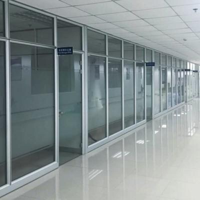 중국 Single Glazing Soundproof Office Partitions Walls Thickness 12mm Customized Size 판매용