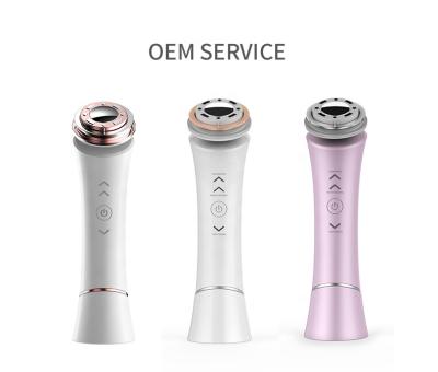 China Beauty Skin Revitalizer Best-selling Cylindrical Handheld Portable Mini Electric Facial Massager Hot and Cold Instrument for sale