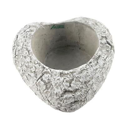 China Eco-friendly Wholesale Indoor Modern Small Heart Shape Planter Cement Plant Flower Pot Modern Succulent Planter for sale